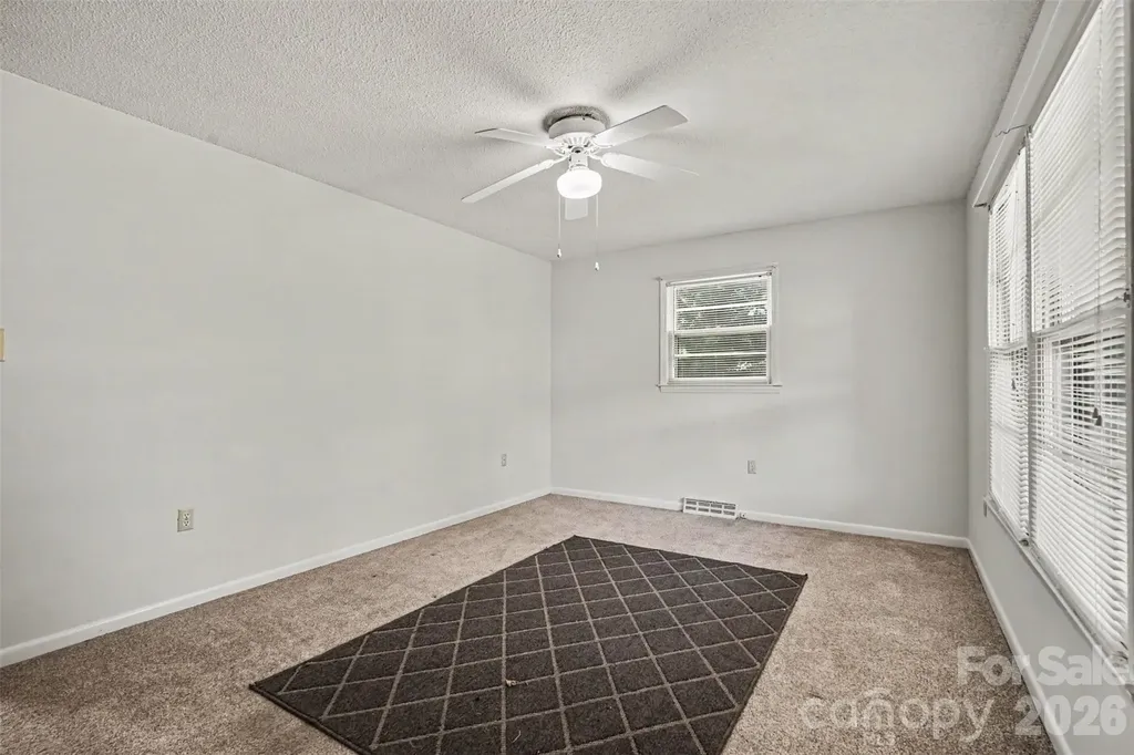 777 Springdale Lane Gastonia NC 28052