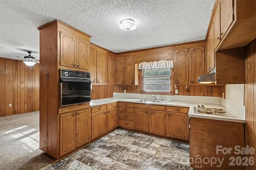 777 Springdale Lane Gastonia NC 28052