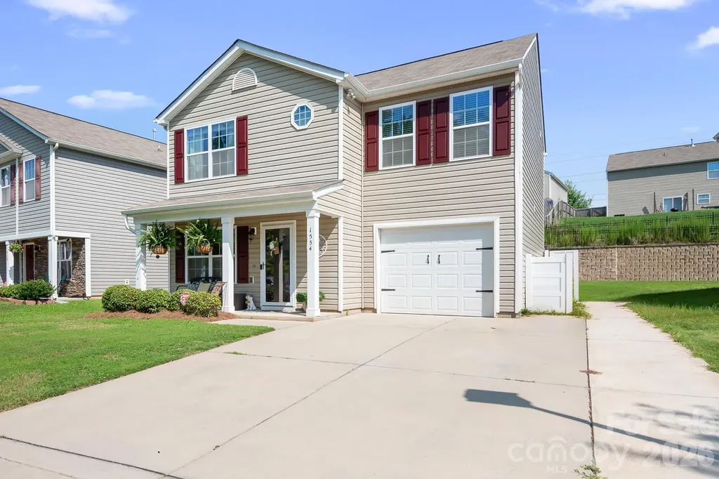 1554 Lilly Springs Place Dallas NC 28034
