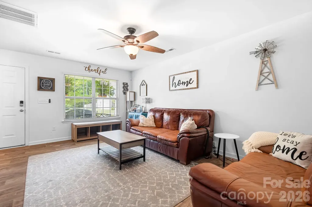 1554 Lilly Springs Place Dallas NC 28034