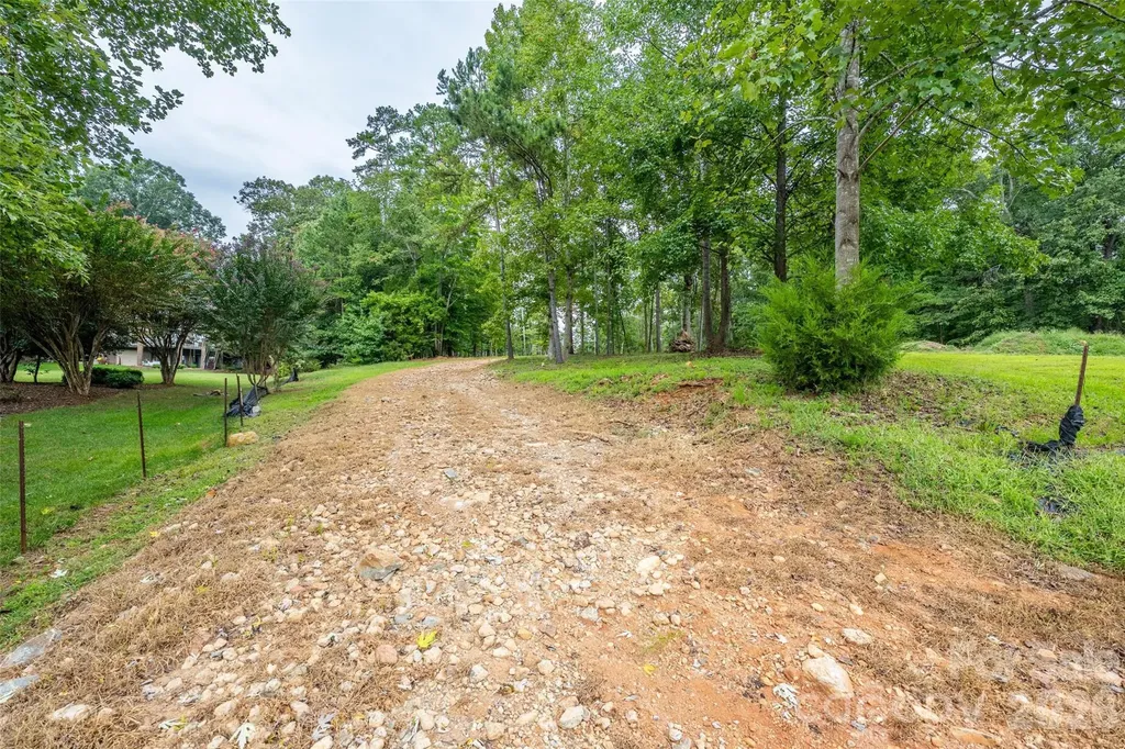 1147 Whispering Winds Drive Catawba NC 28609