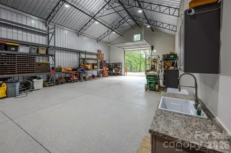 1147 Whispering Winds Drive Catawba NC 28609