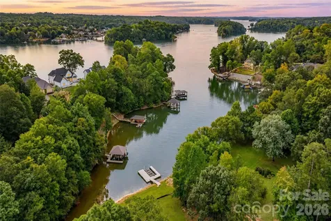 1147 Whispering Winds Drive Catawba NC 28609
