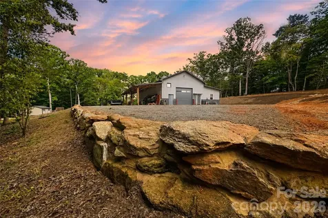 1147 Whispering Winds Drive Catawba NC 28609