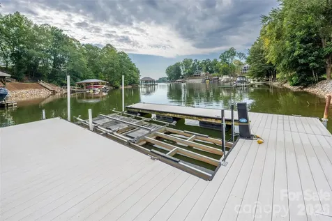 1147 Whispering Winds Drive Catawba NC 28609