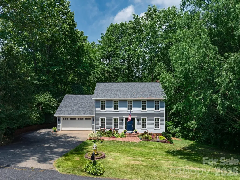 200 35th Avenue NW Hickory NC 28601