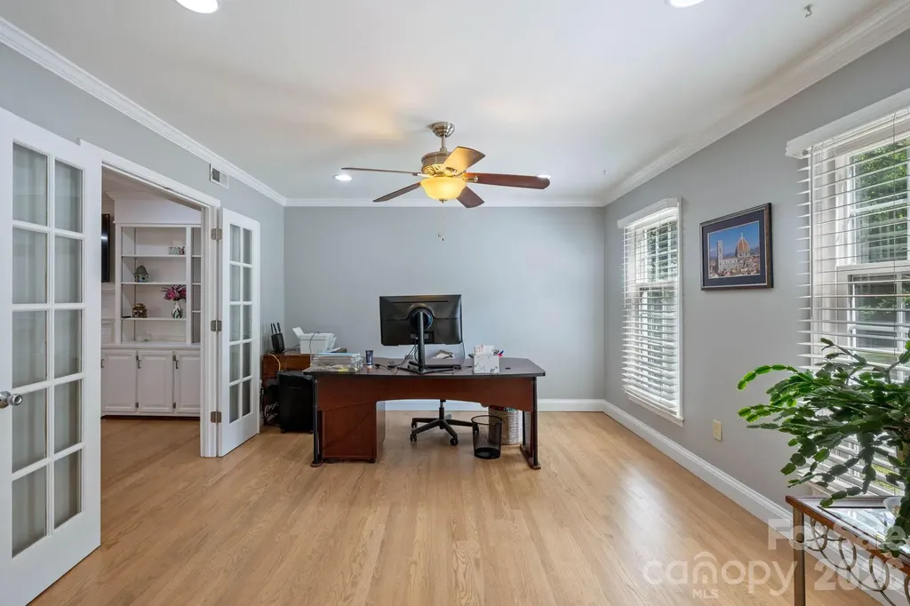 200 35th Avenue NW Hickory NC 28601