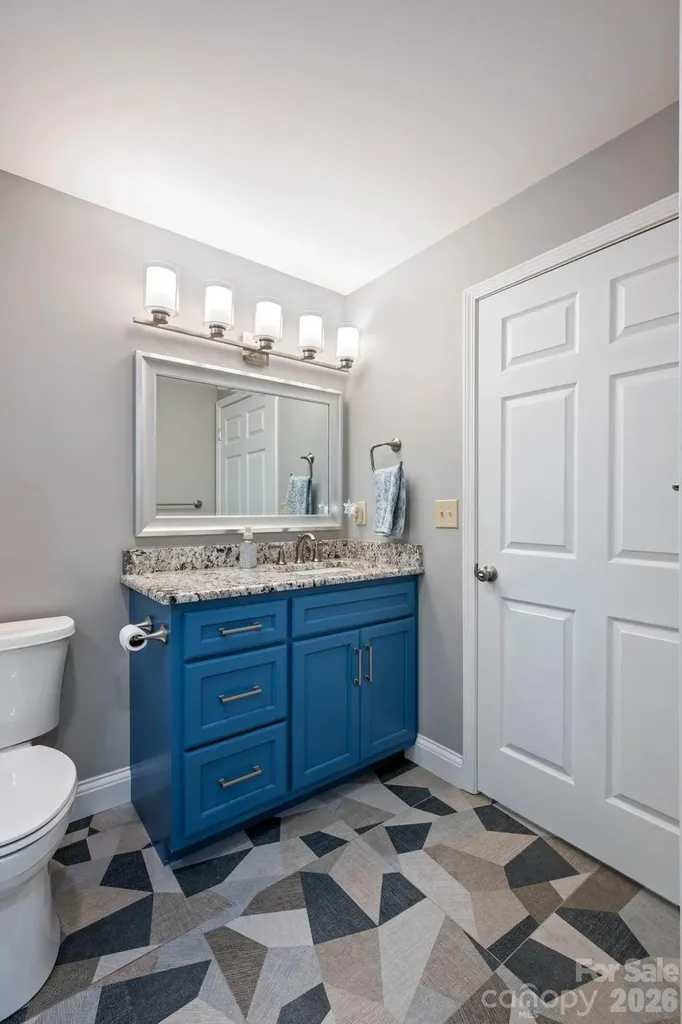 200 35th Avenue NW Hickory NC 28601