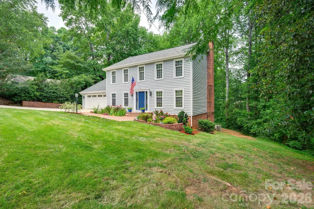 200 35th Avenue NW Hickory NC 28601