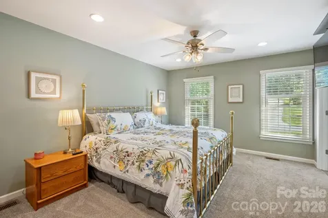 200 35th Avenue NW Hickory NC 28601