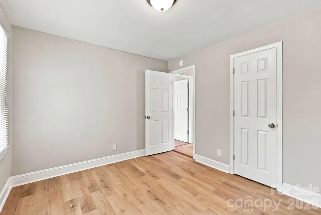 3708 Carlyle Drive Charlotte NC 28208