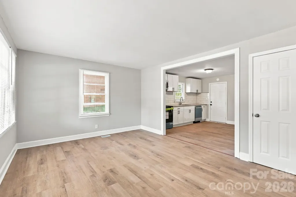 3708 Carlyle Drive Charlotte NC 28208
