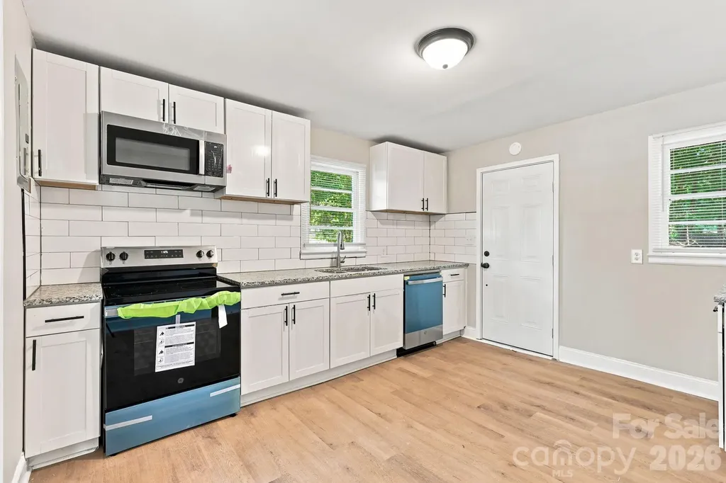3708 Carlyle Drive Charlotte NC 28208