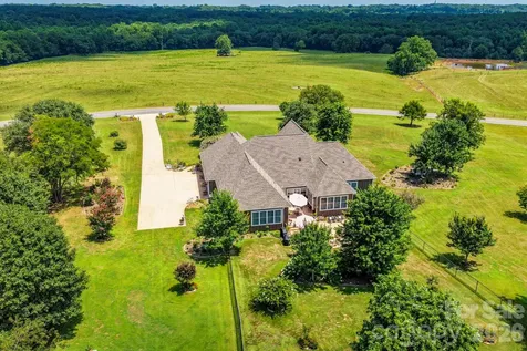 1109 Morningstar Lake Road Forest City NC 28043