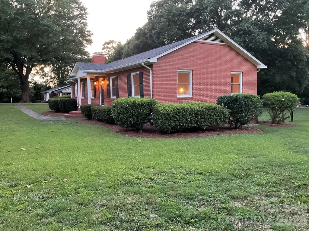 136 Gum Branch Road Charlotte NC 28214