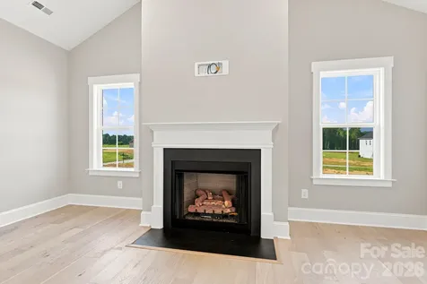 257 Sandpiper Drive Lexington NC 27295
