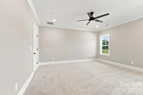 257 Sandpiper Drive Lexington NC 27295