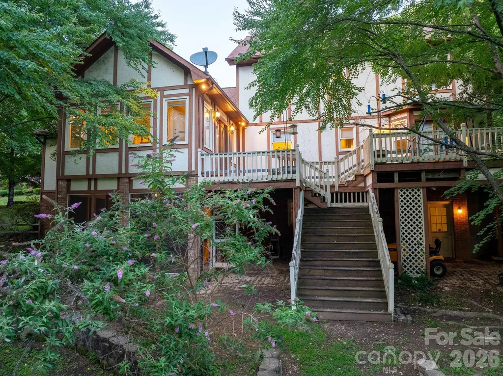 1001 Plantation Drive NE Lenoir NC 28645