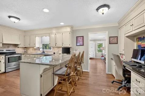 1001 Plantation Drive NE Lenoir NC 28645