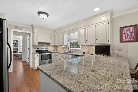 1001 Plantation Drive NE Lenoir NC 28645