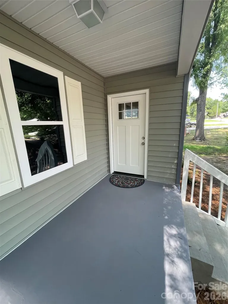 601 W Round Street Landis NC 28088