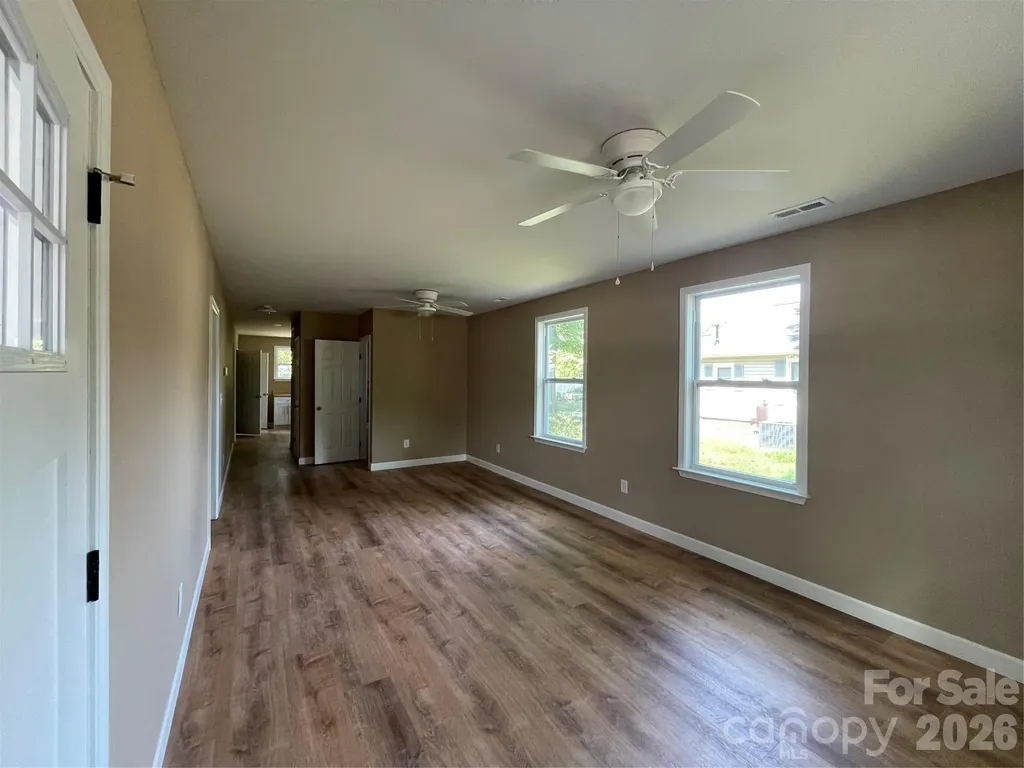601 W Round Street Landis NC 28088