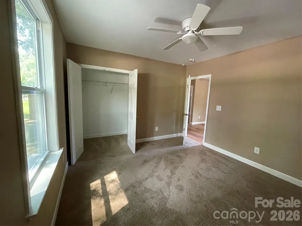 601 W Round Street Landis NC 28088