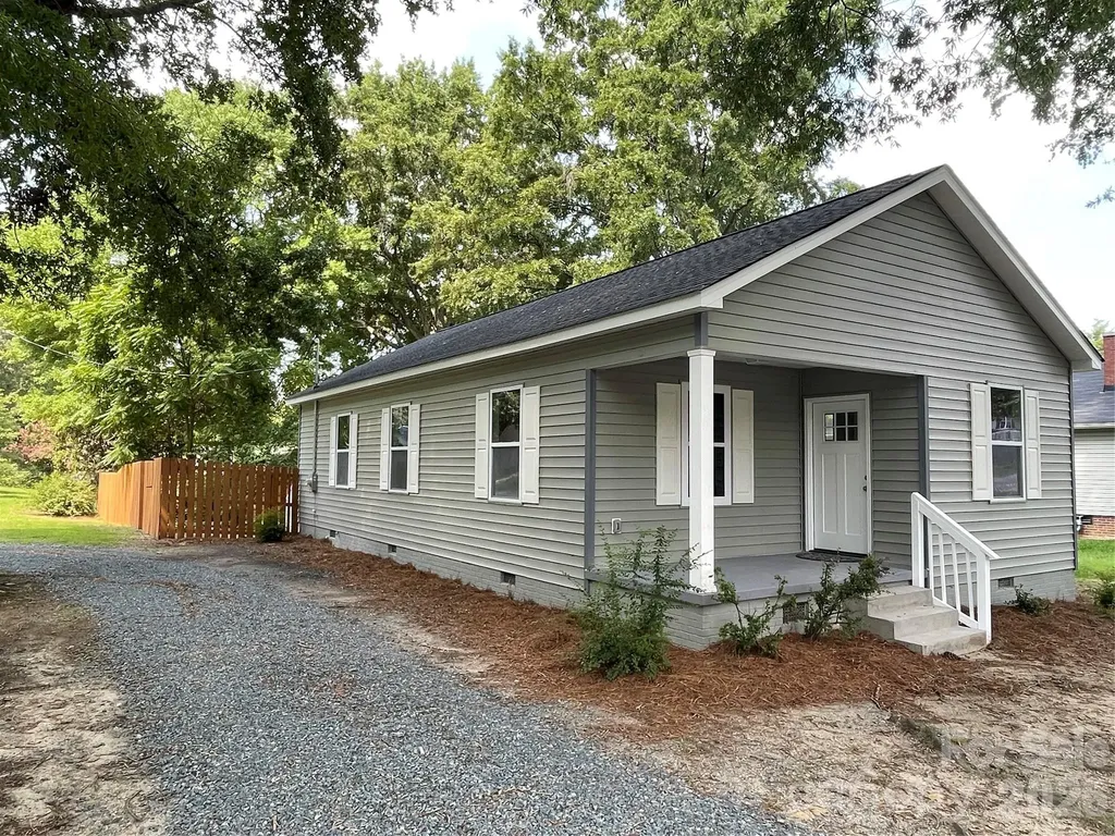 601 W Round Street Landis NC 28088