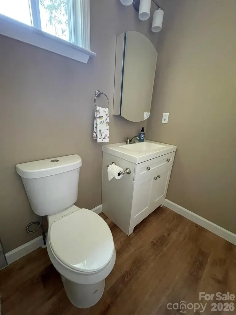 601 W Round Street Landis NC 28088