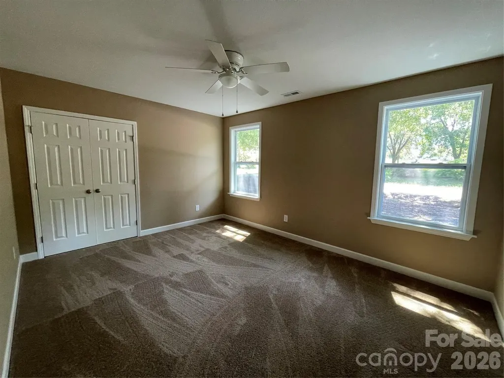 601 W Round Street Landis NC 28088