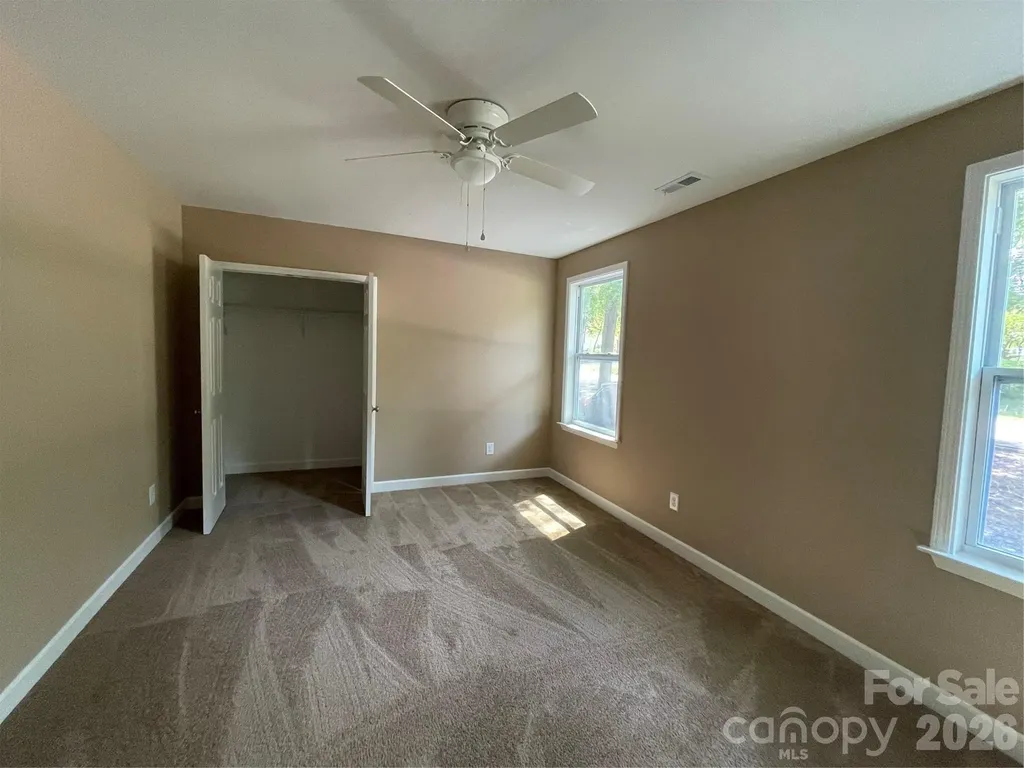 601 W Round Street Landis NC 28088