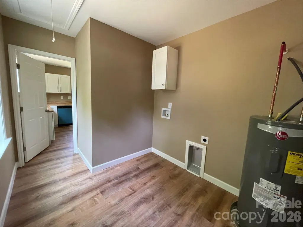 601 W Round Street Landis NC 28088