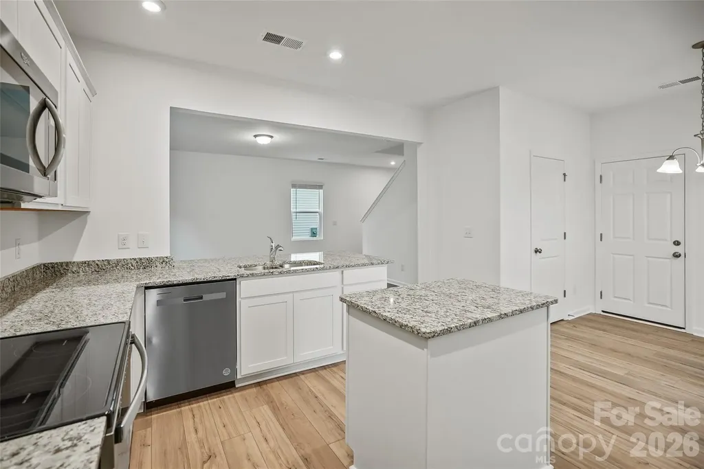 10015 Limpkin Lane Charlotte NC 28278
