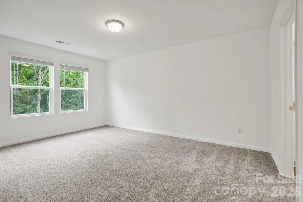 10015 Limpkin Lane Charlotte NC 28278