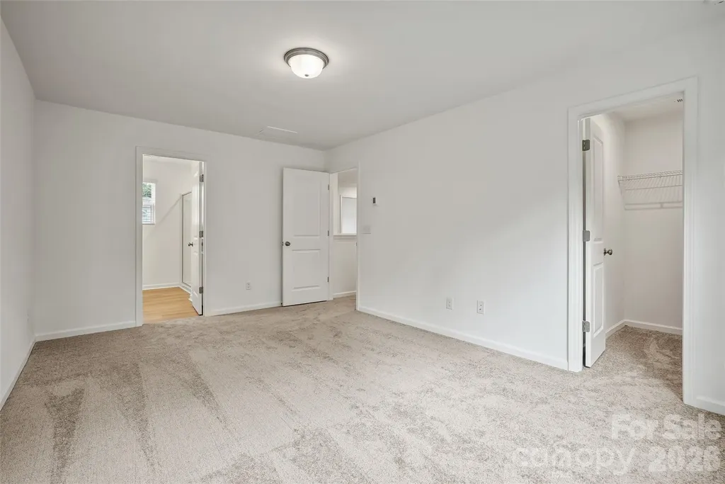 10015 Limpkin Lane Charlotte NC 28278