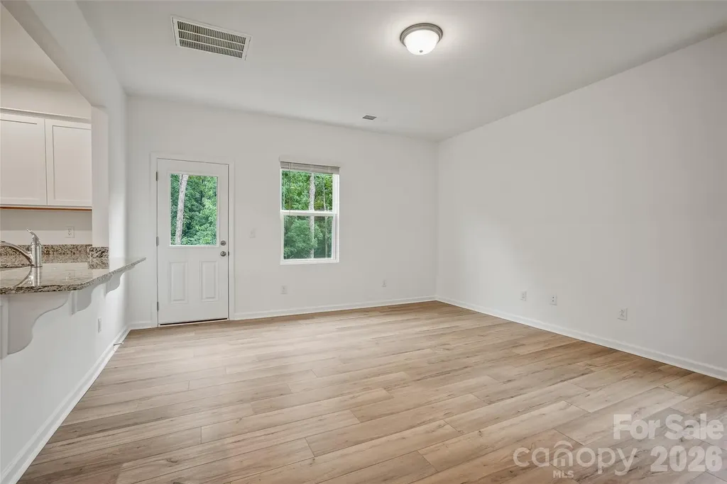 10015 Limpkin Lane Charlotte NC 28278