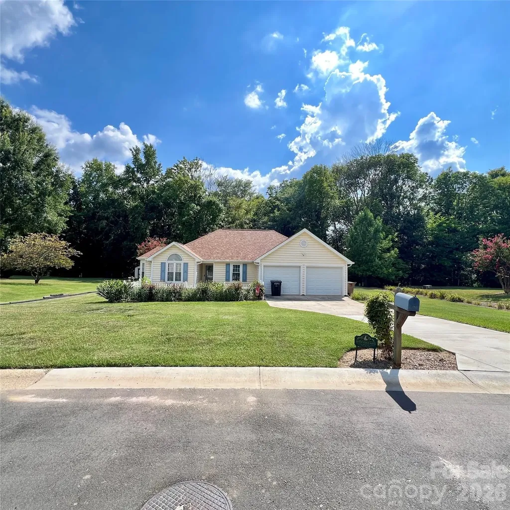 5203 Spring Morning Lane Monroe NC 28110
