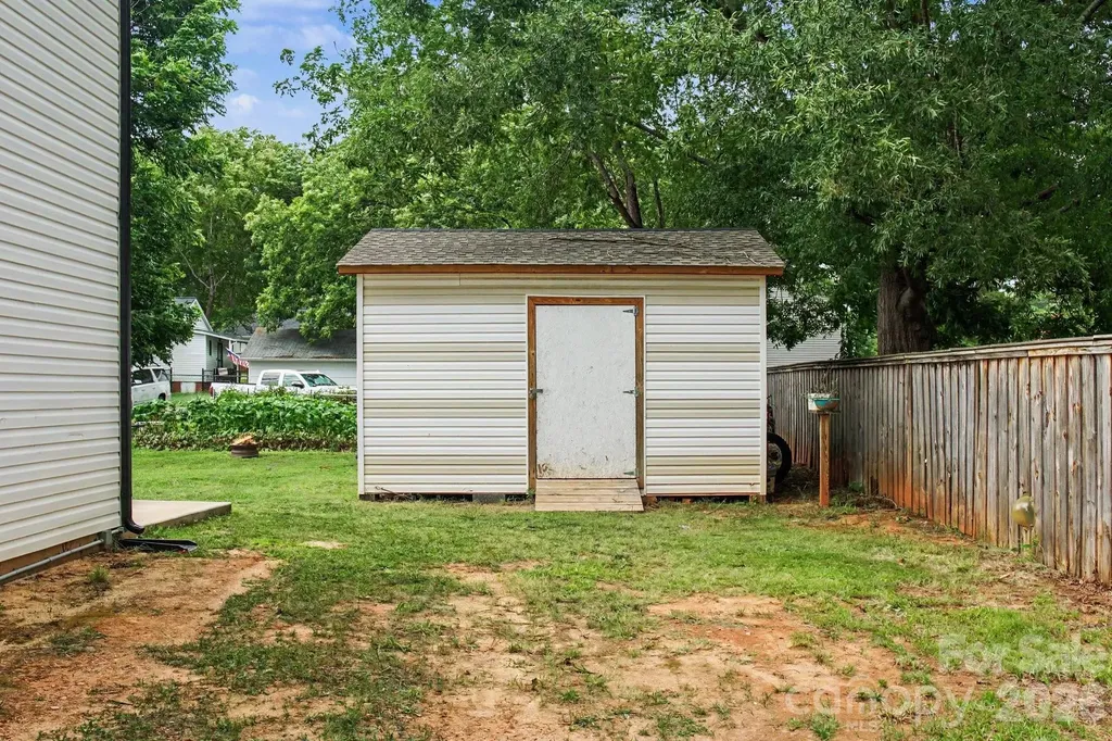 185 Coley Street Kannapolis NC 28083
