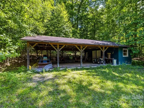 45 Watagnee Trail Horse Shoe NC 28742