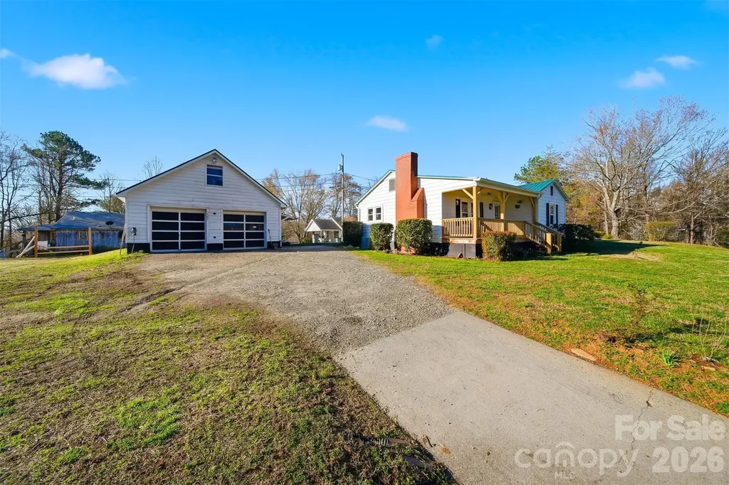 1406 Walt Arney Road SW Lenoir NC 28645