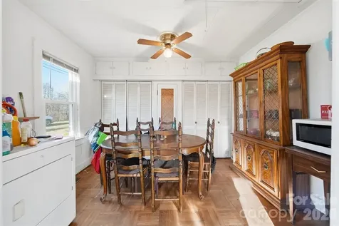 1406 Walt Arney Road SW Lenoir NC 28645