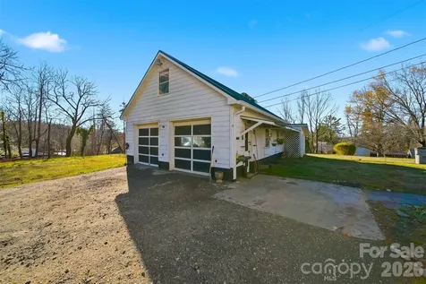 1406 Walt Arney Road SW Lenoir NC 28645