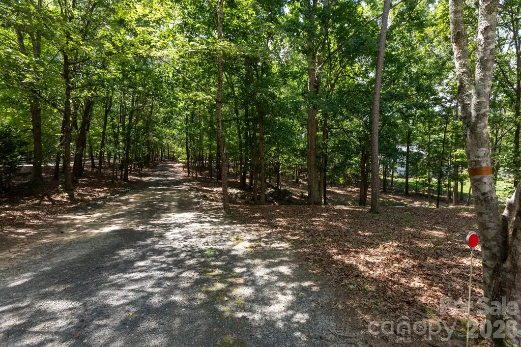 15224 Thomas Road Charlotte NC 28278