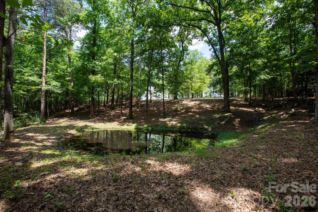 15224 Thomas Road Charlotte NC 28278
