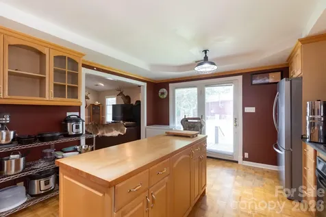 15224 Thomas Road Charlotte NC 28278