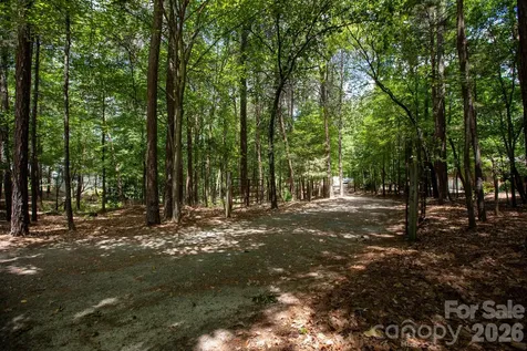 15224 Thomas Road Charlotte NC 28278