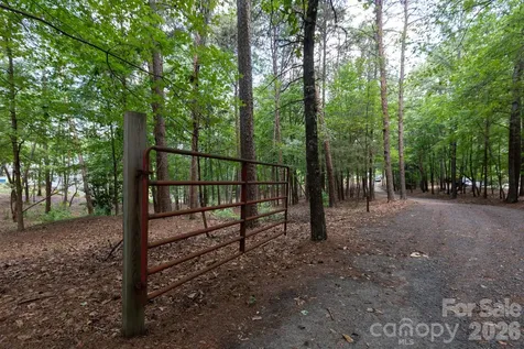 15224 Thomas Road Charlotte NC 28278