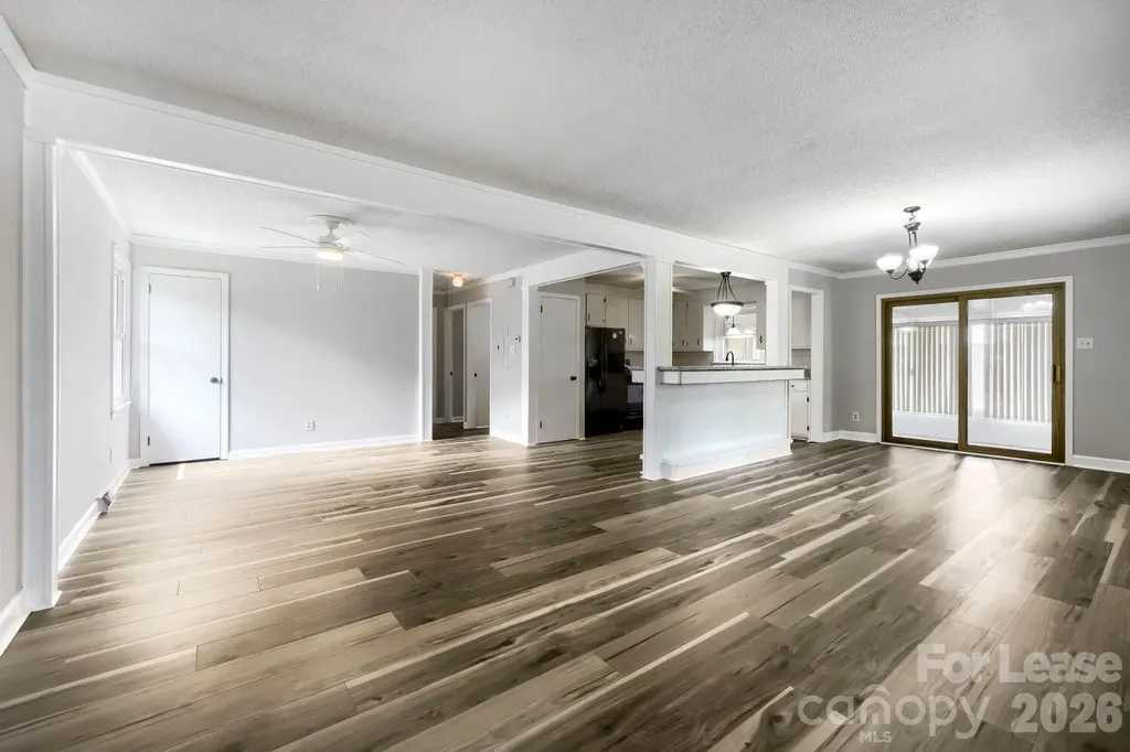 221 Eden Circle Pineville NC 28134