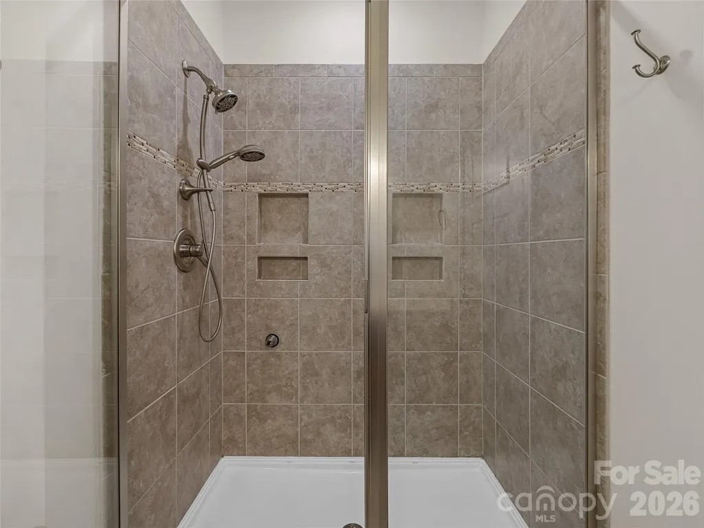 240 Persimmon Hill Drive Columbus NC 28722