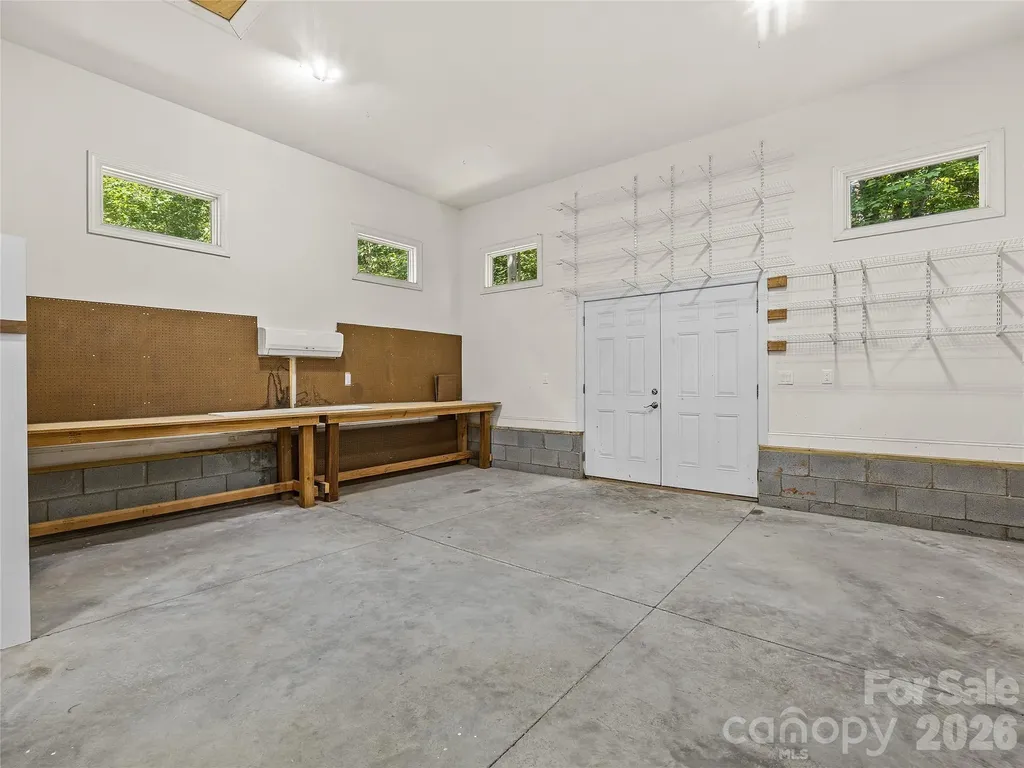 240 Persimmon Hill Drive Columbus NC 28722